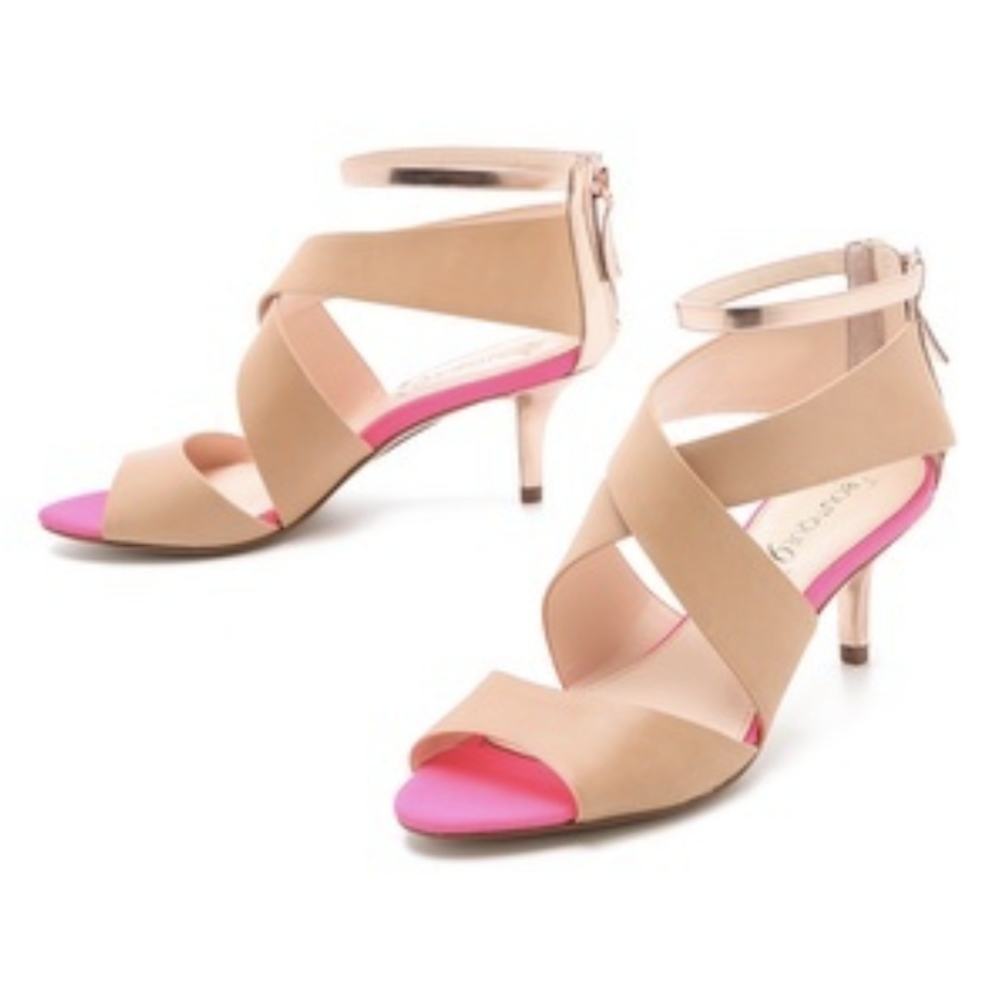 New in box Nine West Boutique 9 Merista Nude Leather Sandal sz 7.5